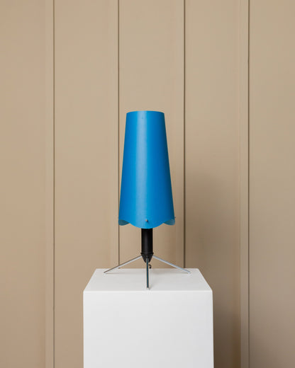 Blue table lamp in Memphis style from the 80s Italy, adjustable metal frame in black and chrome, lampshade with buttons Vintage