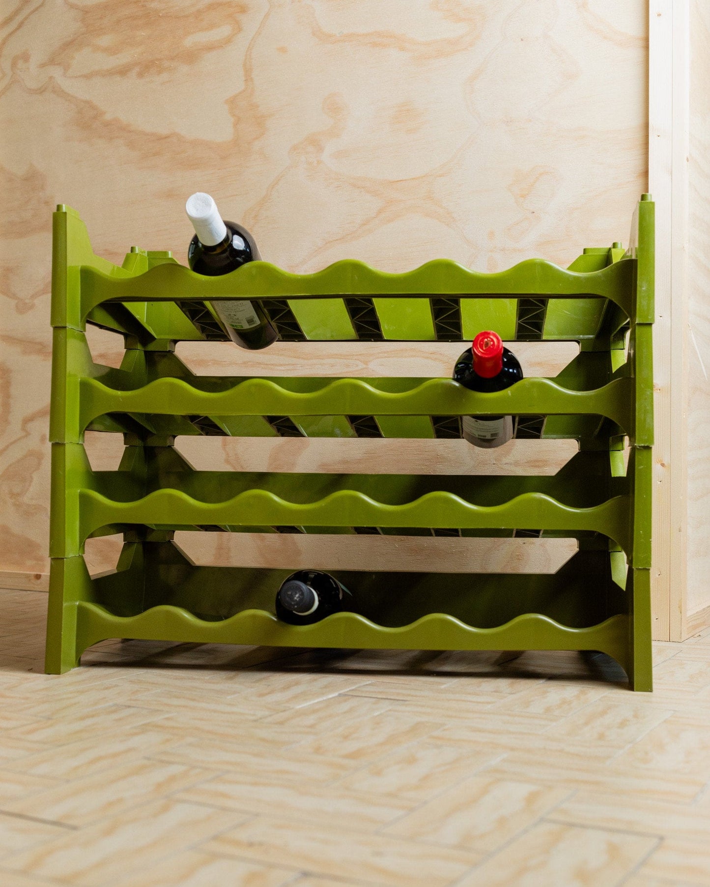 4 modules of a mid-century wine rack in khaki, from Italy 70s modular and expandable, storage bottles vintage 