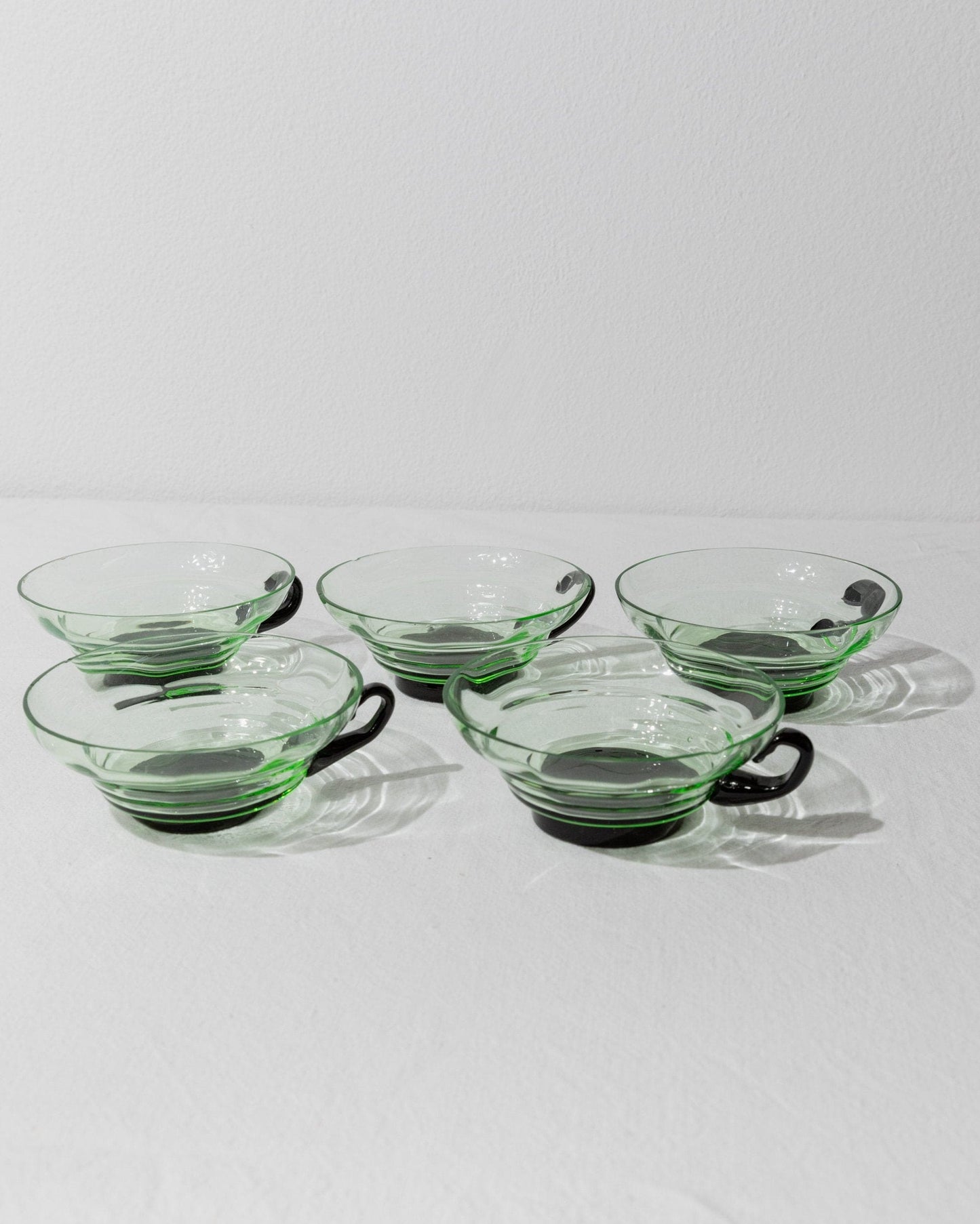 5 Murano glass drinking glasses - timeless design Italy 40s - green and black, uranium glass - retro glasses for tea and cocktails, vintage gift