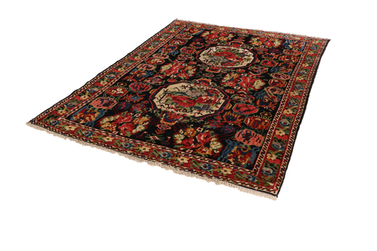 Bakhtiar 198x145cm Carpet Vintage