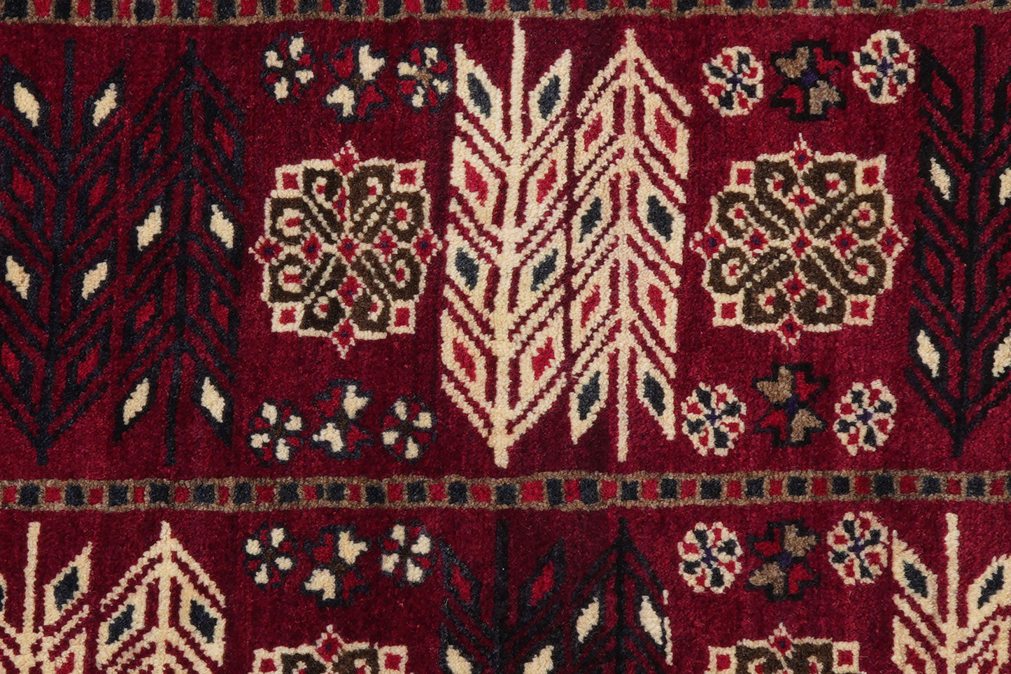 Lori 206x130cm carpet vintage