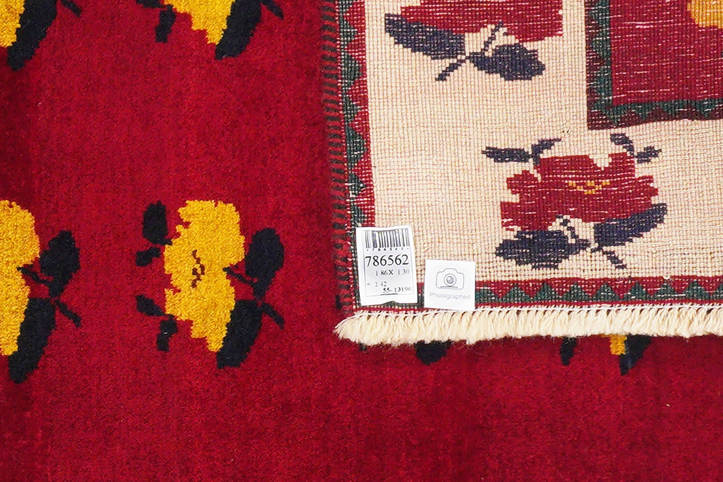 Gashgai 186x130cm Carpet Vintage