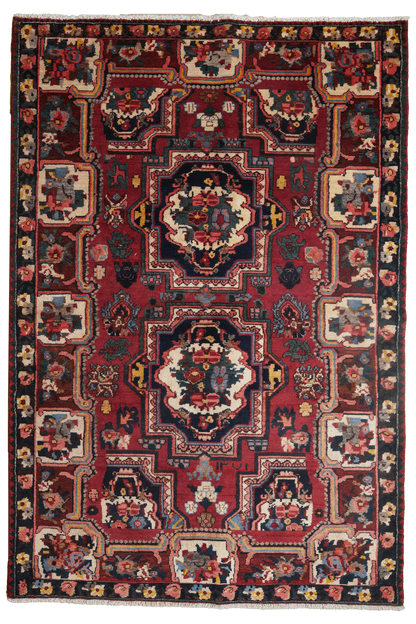 Bakhtiar 204x138cm Carpet Vintage