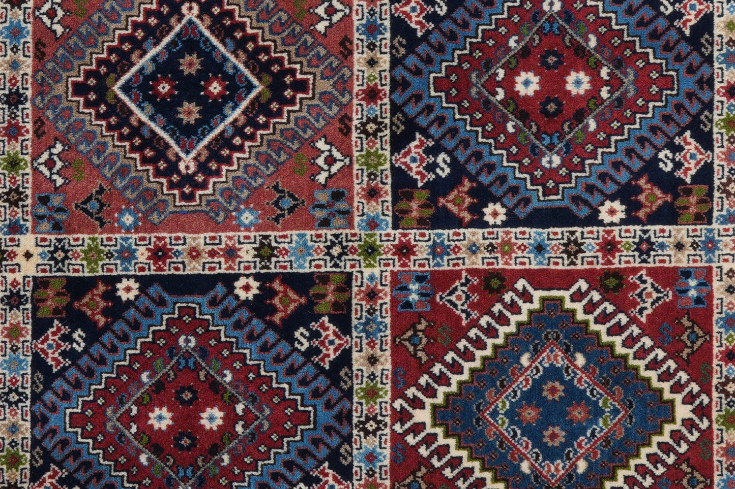 Yalameh 201x149cm Carpet Vintage