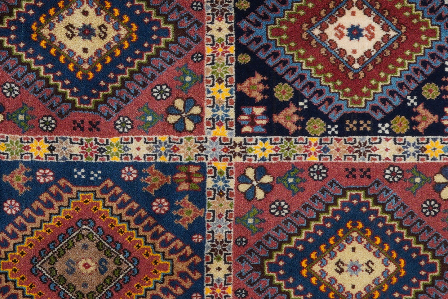 Yalameh 255x154cm Carpet Vintage