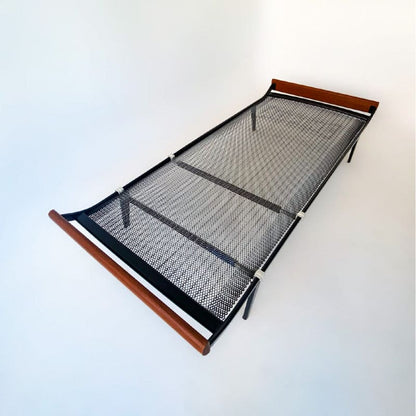 Mid-Century Modern Schwarzes Daybed Cleopatra von Dick Cordemeijer Vintage - 2nd home