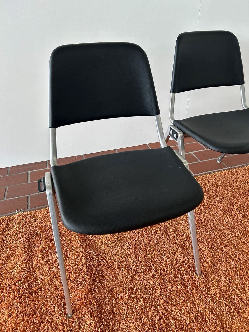 Stacking chair by Don Albinson for Knoll International