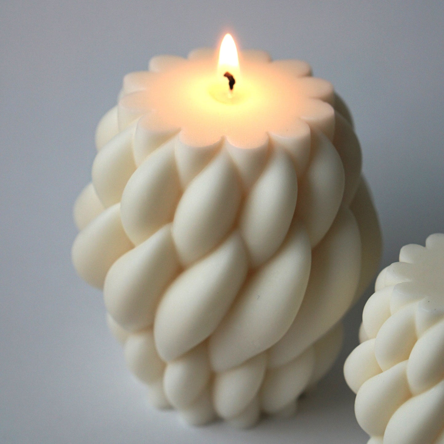 Handmade design candle Big Waves