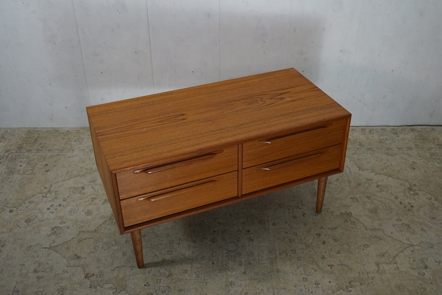 Commode en teck Rétro Danois Mid Century 110cm Vintage