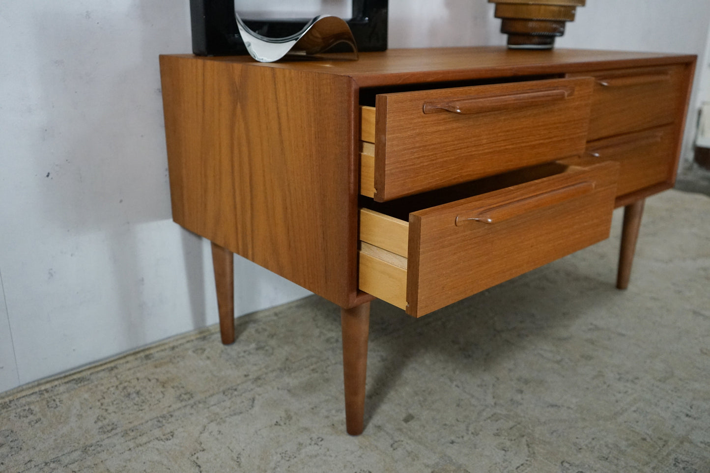 Commode en teck Rétro Danois Mid Century 110cm Vintage