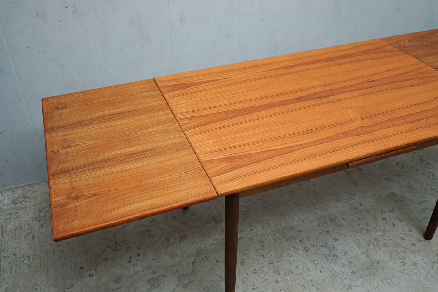 Ausziehbarer Teak Esstisch Dänisch Mid Century 119,5cm Vintage