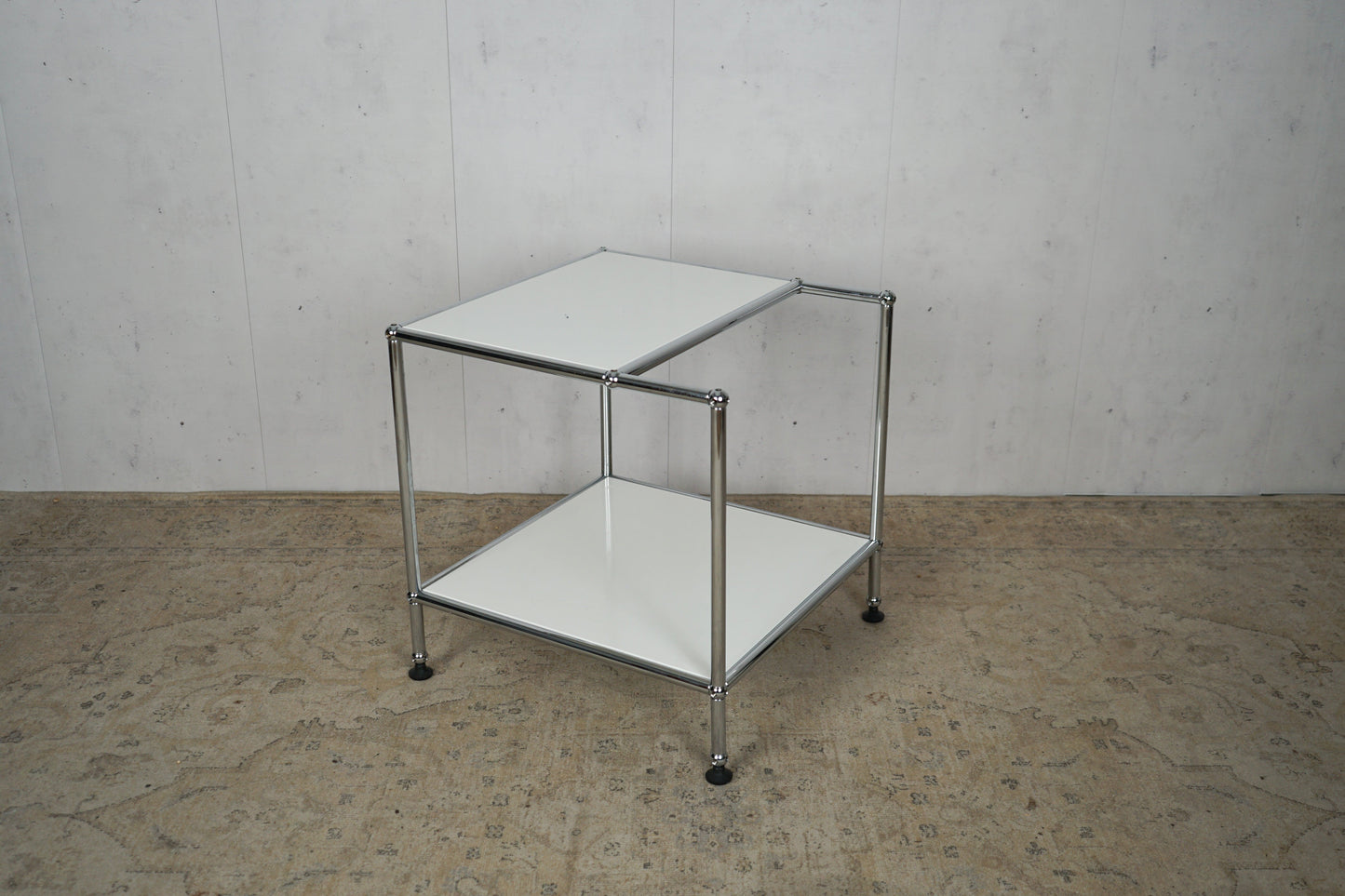 USM Haller shelf pure white RAL 9010