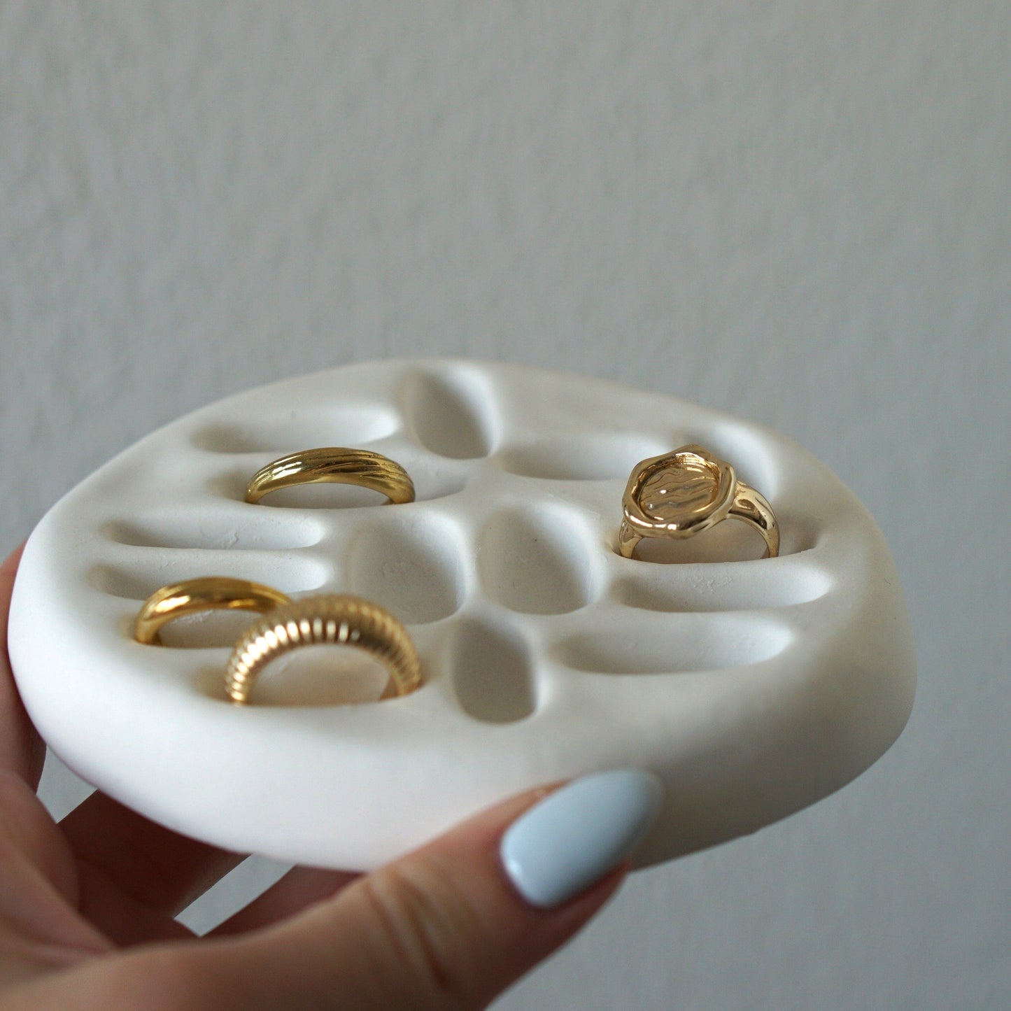 Handgefertigte Design-Ringschale