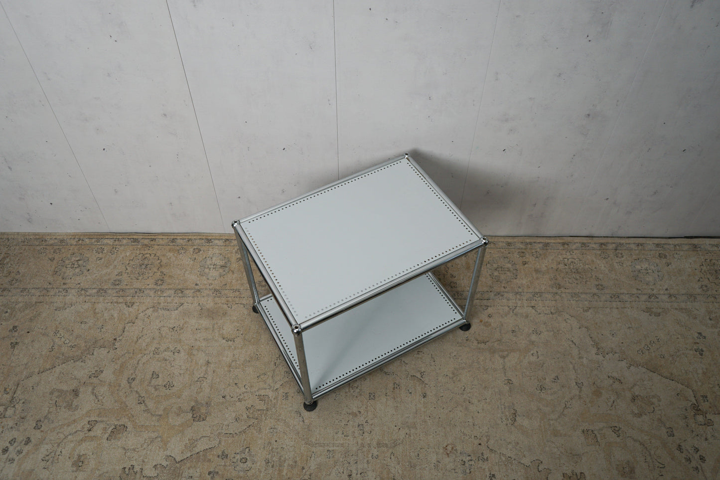 USM Haller side table light grey