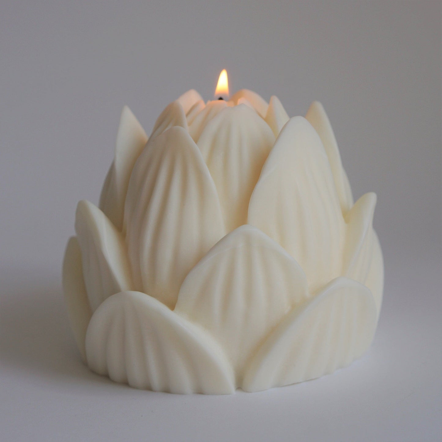 Handmade design candle lotus flowers