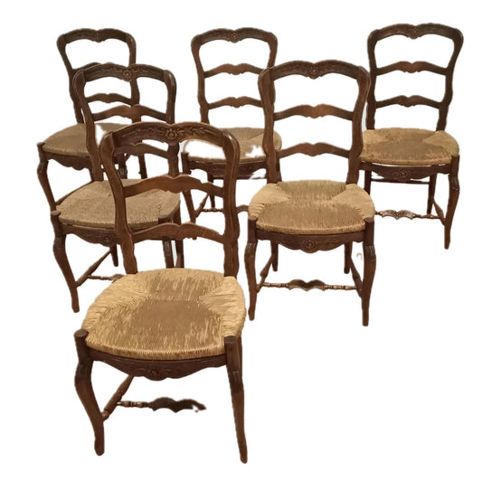 Set of 6 rustic Provencal vintage chairs in solid oak from the 19th century, restored in excellent condition