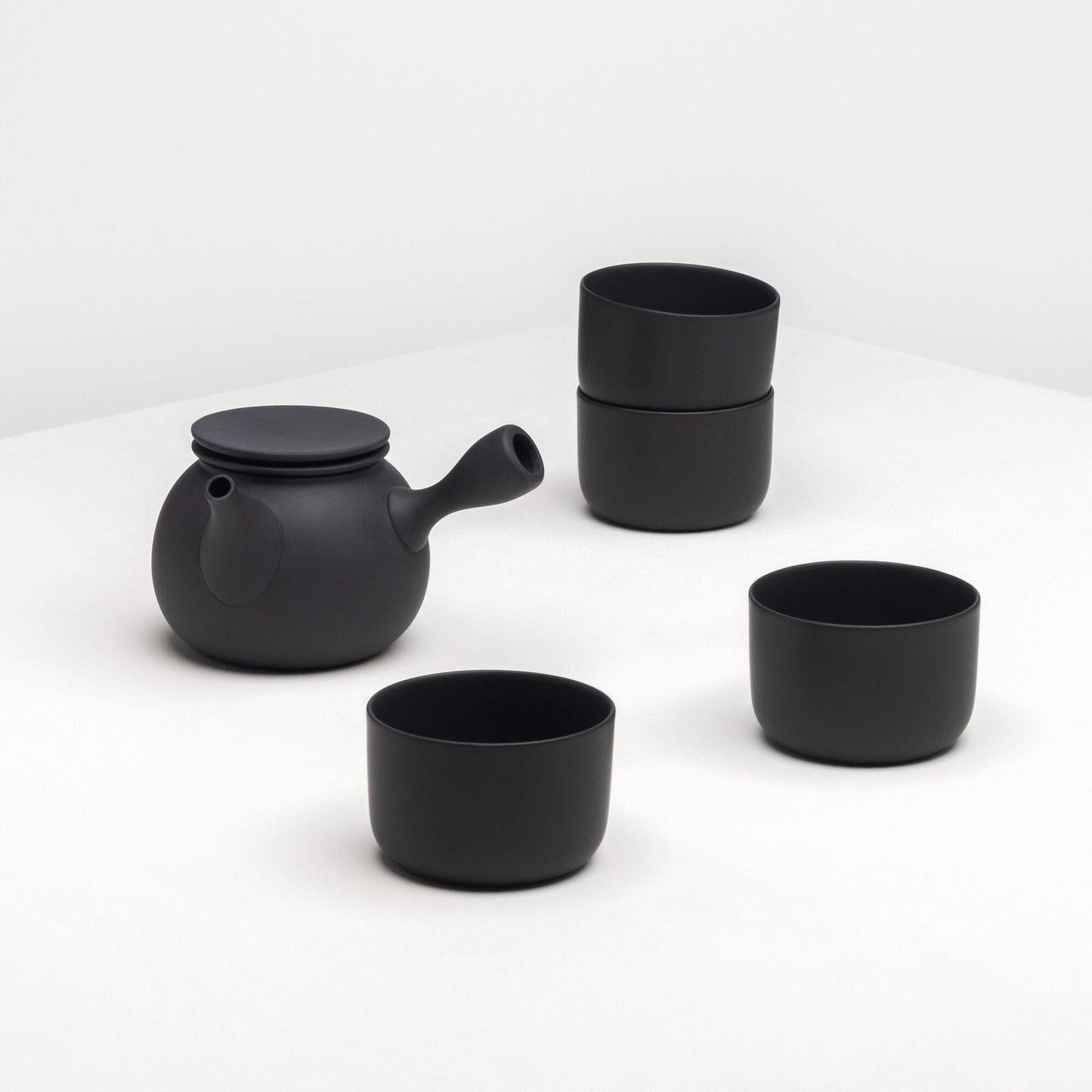 KEIZU &amp; KAYA H Porcelain Tea Set - Small