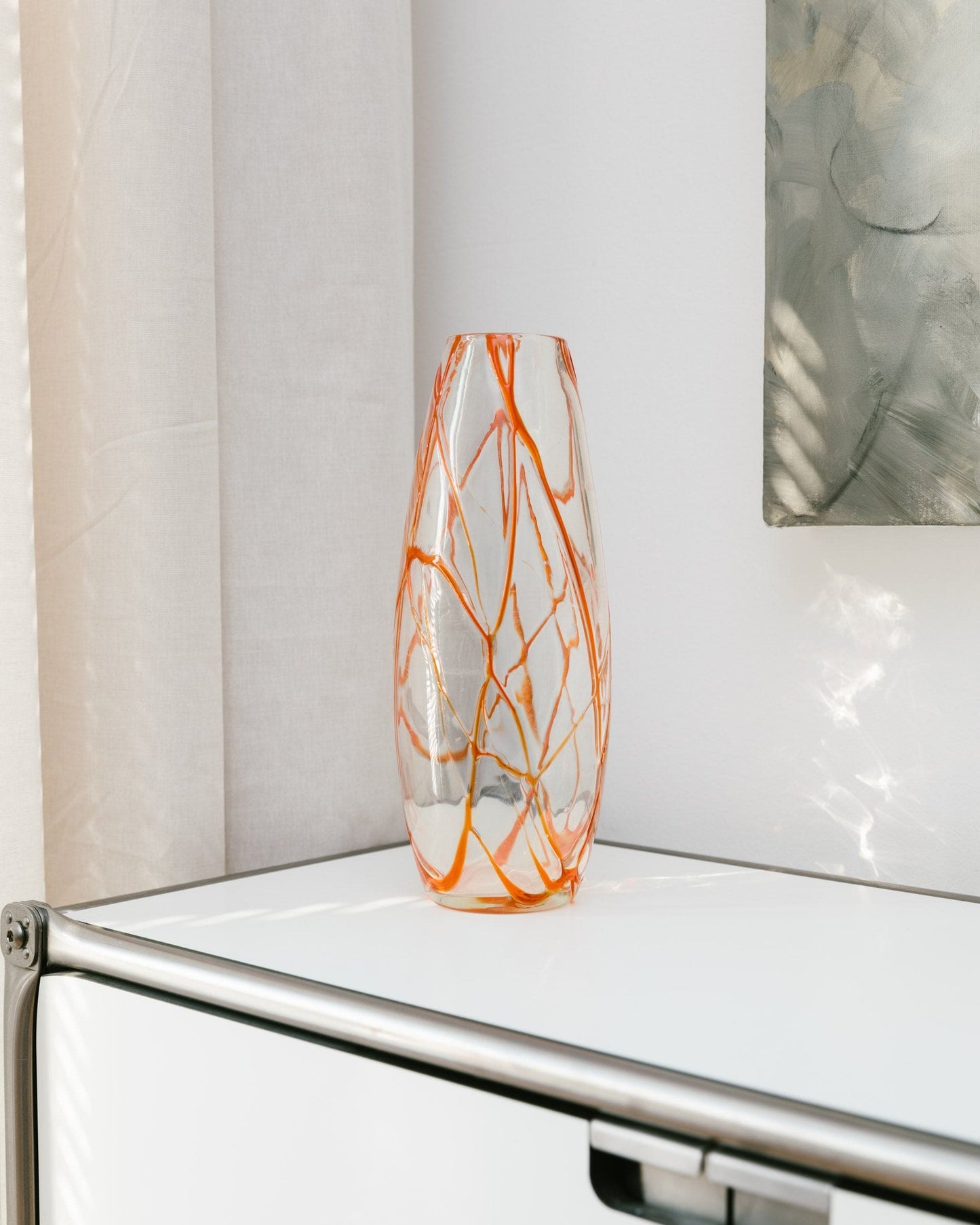 Vase en verre soufflé de Murano Verre clair soufflé à la main et orange Design du milieu du siècle Italie Années 1960 vintage