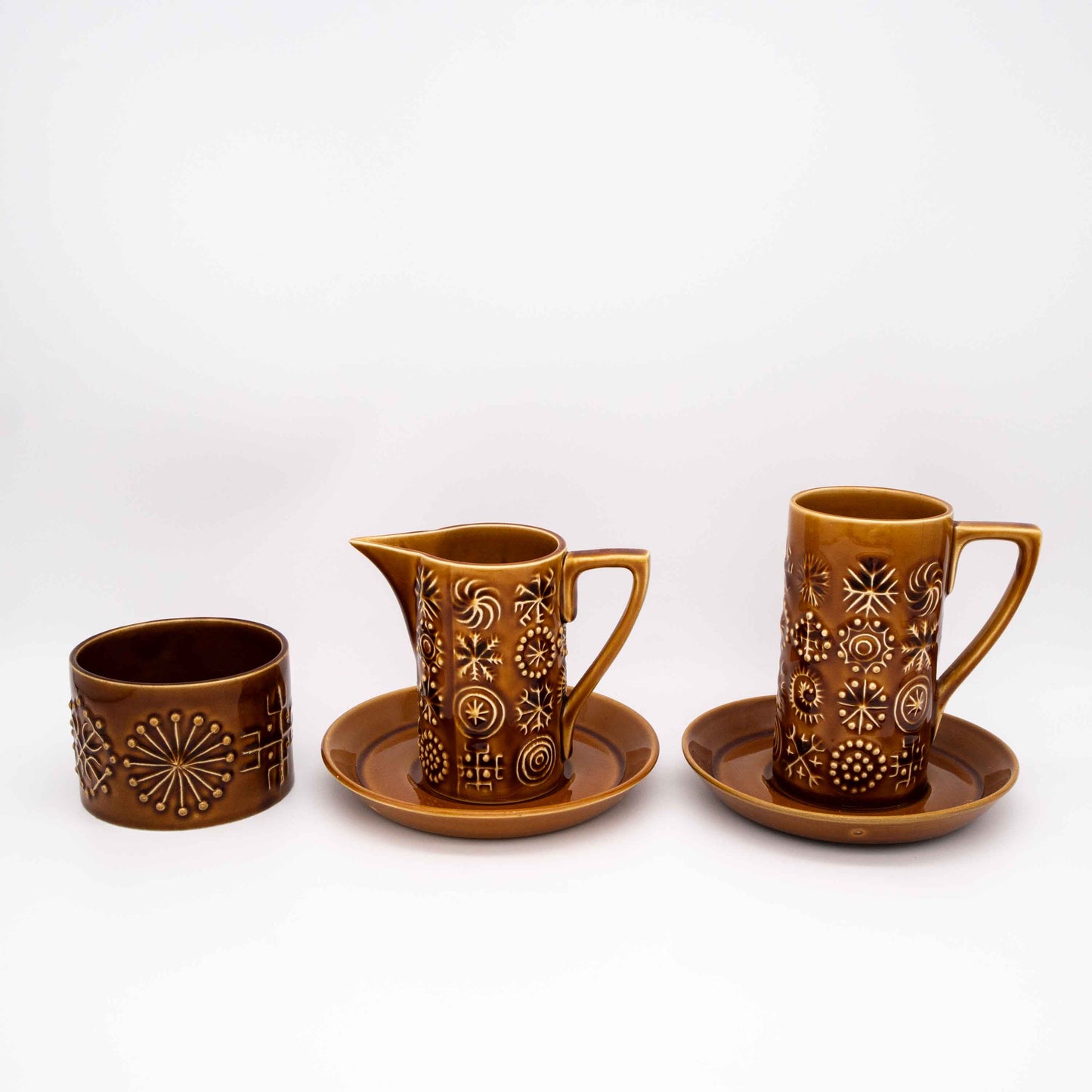 Frühstücks Set von Portmeirion "Totem", Tasse, Milchkännchen und Zuckerdose, Seitenansicht