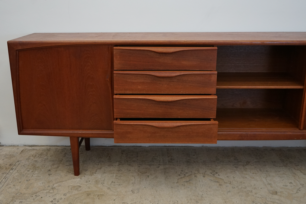 Buffet en teck RT meubles RT-272 Heinrich Riestenpatt Vintage