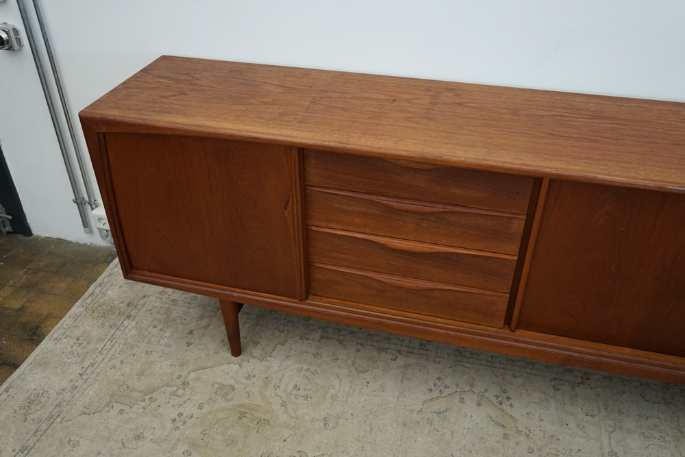 Buffet en teck RT meubles RT-272 Heinrich Riestenpatt Vintage