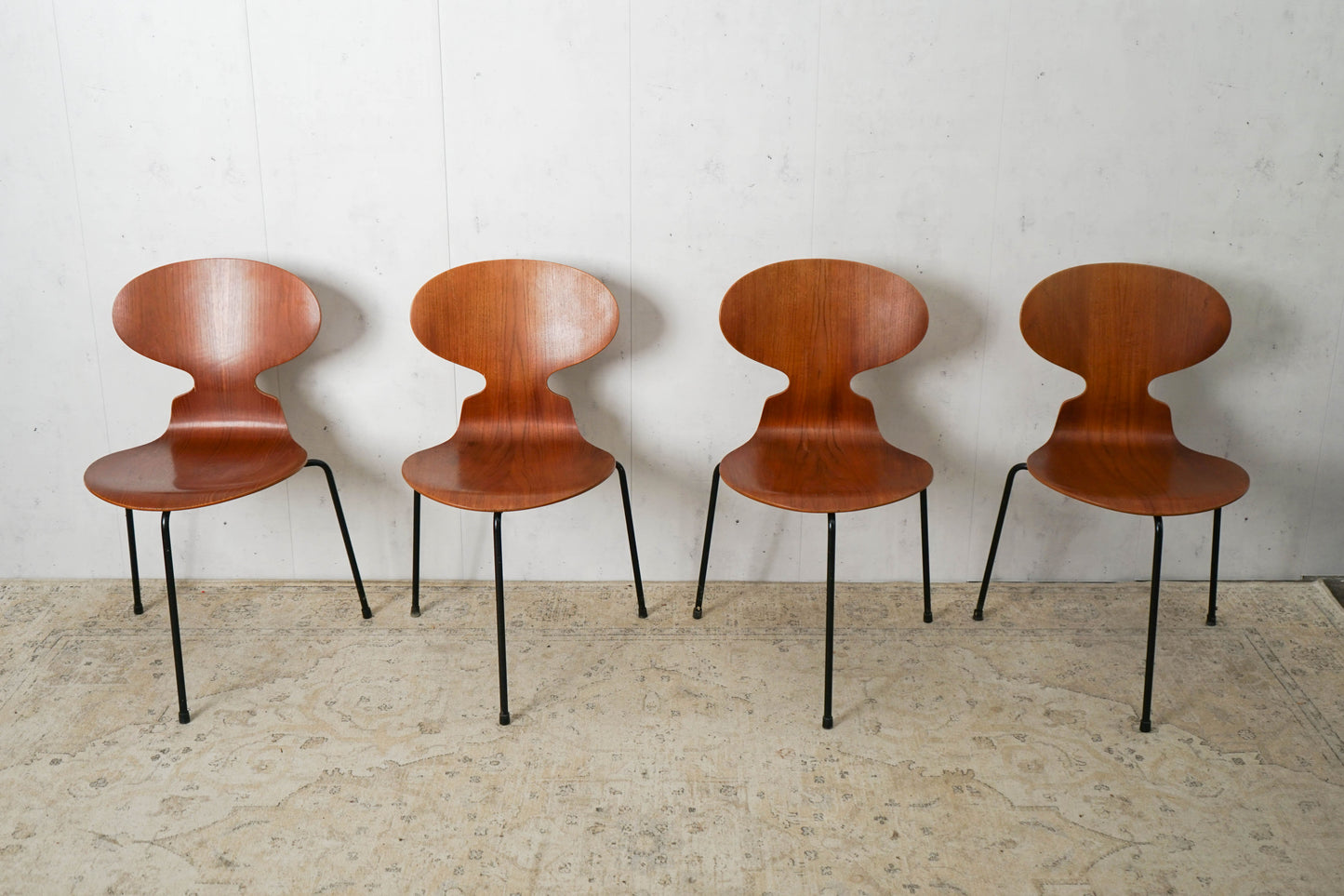 4x chaises Arne Jacobsen modèle 3100 Ant pour Fritz Hansen