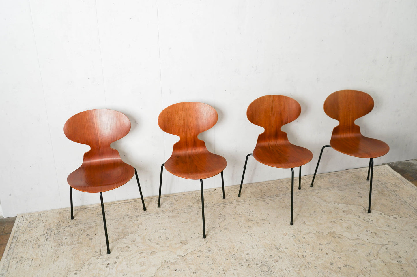 4x chaises Arne Jacobsen modèle 3100 Ant pour Fritz Hansen