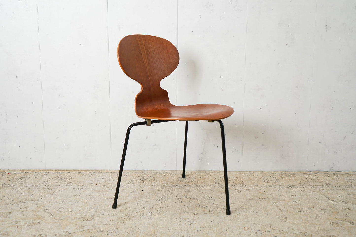 4x Arne Jacobsen Modell 3100 Ant Stühle für Fritz Hansen