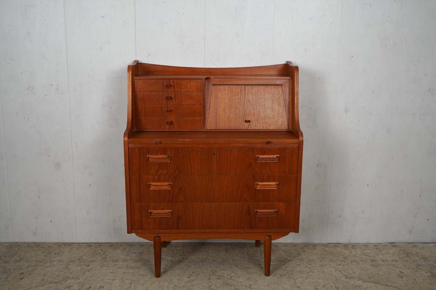 Commode secrétaire danoise en teck années 60 vintage du milieu du siècle