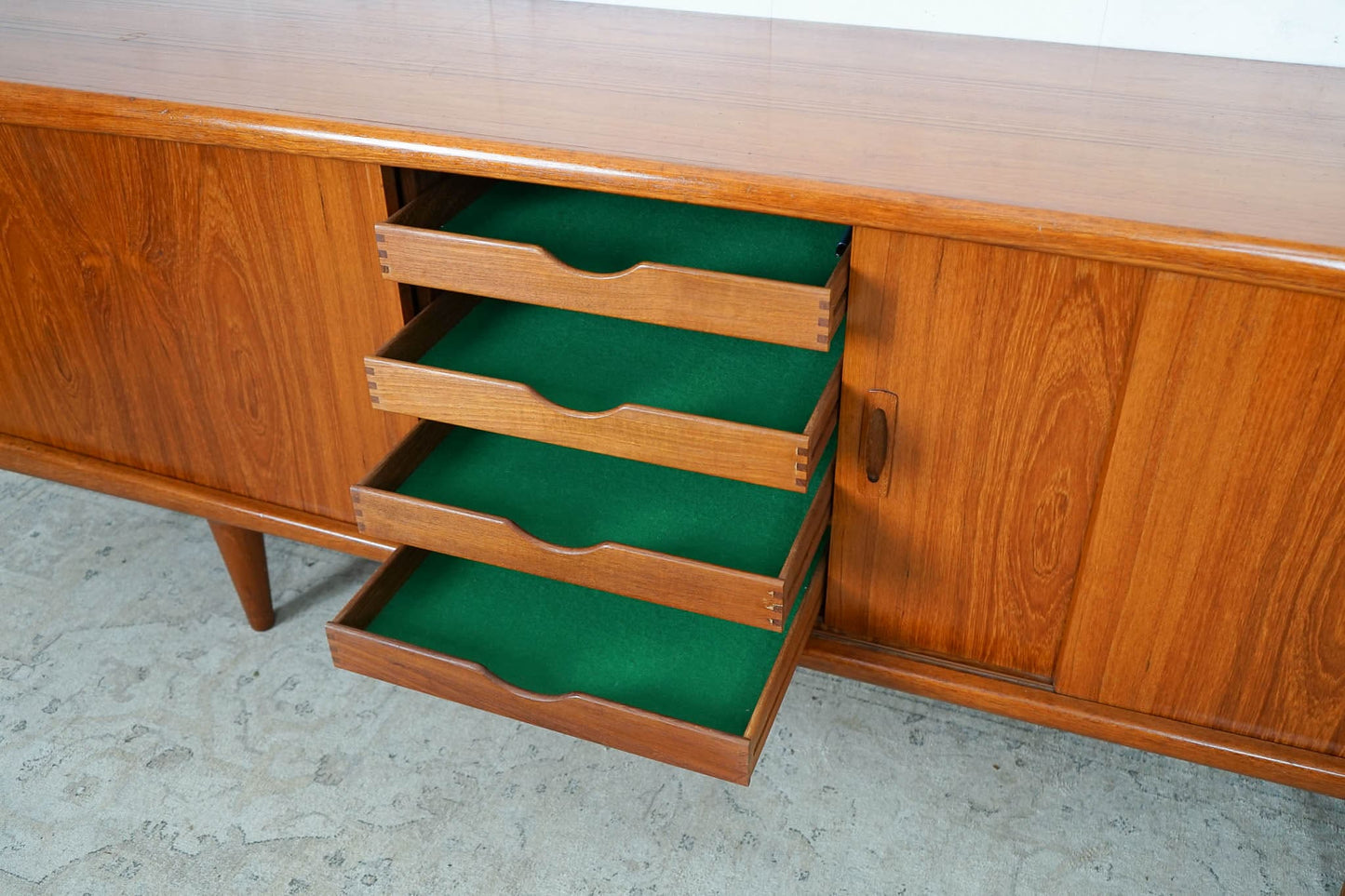 Dänisches Teak Sideboard von H.P. Hansen 60er Mid Century Vintage