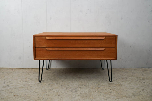 Commode en teck Rétro Danois Mid Century Hairpin 100cm Vintage