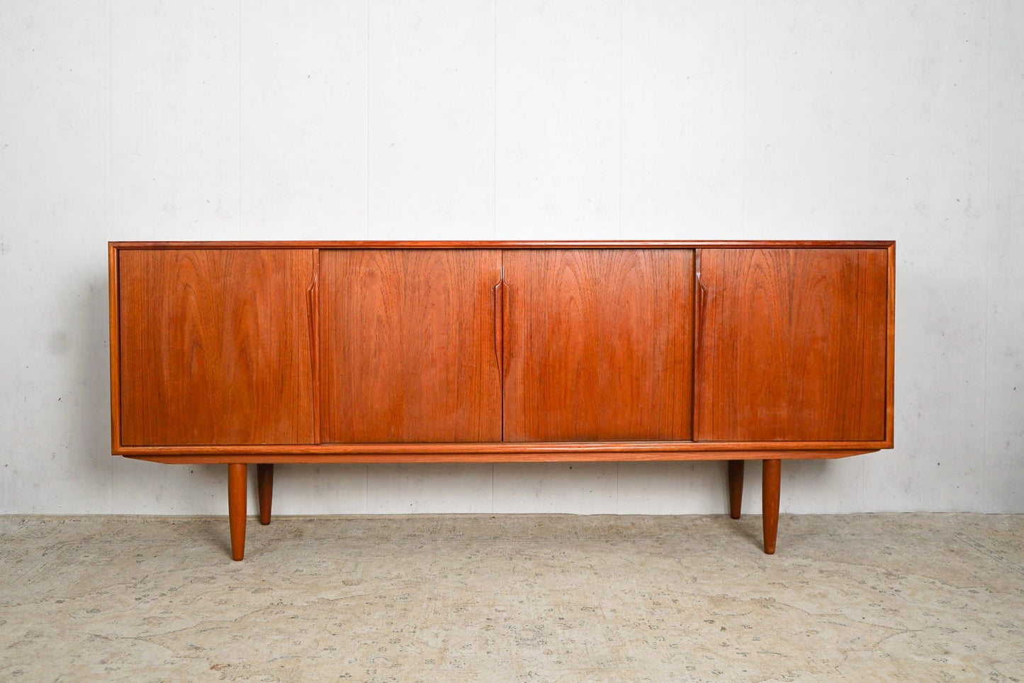 Buffet en teck par Axel Christensen pour Aco Danish Mid Century Vintage