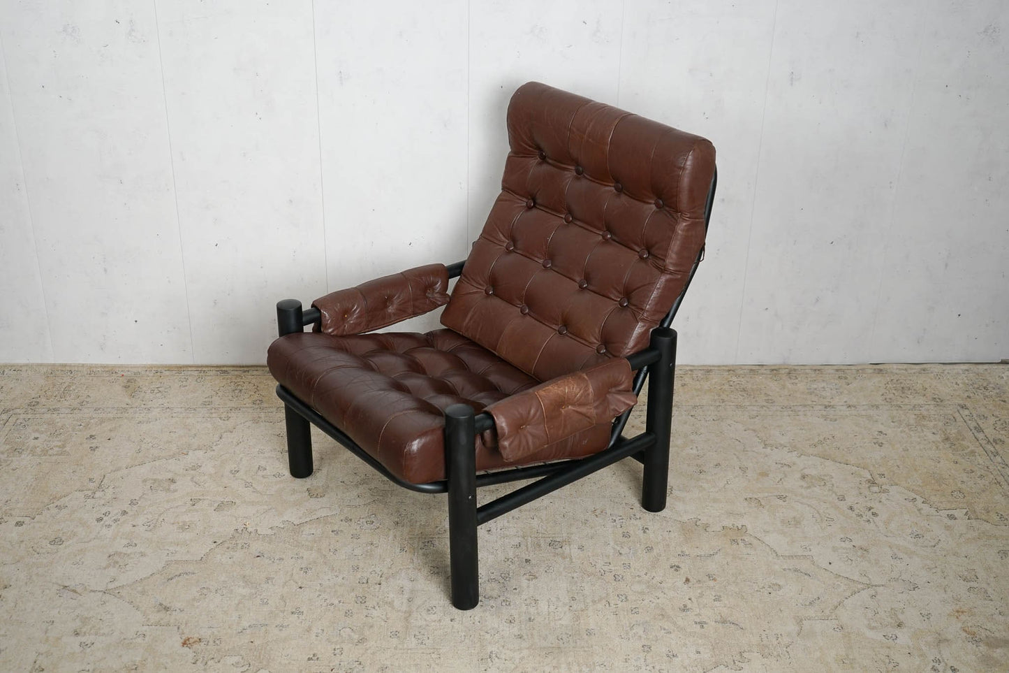 Fauteuil lounge en cuir des années 60, fauteuil du milieu du siècle, vintage