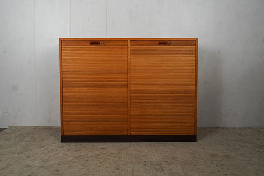 Dänischer Jalousieschrank aus Eiche Kommode 60er Mid Century Vintage