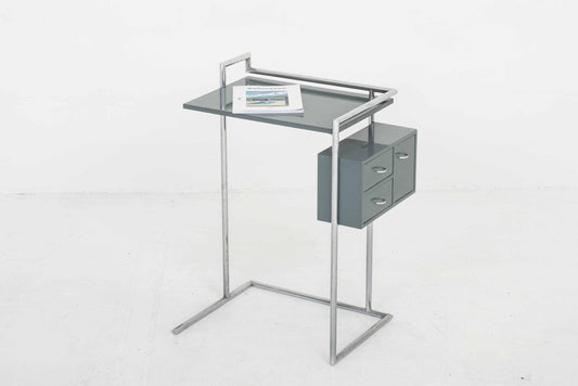 Table d'appoint vintage Petite Coiffeuse E.1027 par Eileen Gray pour ClassiCon gris