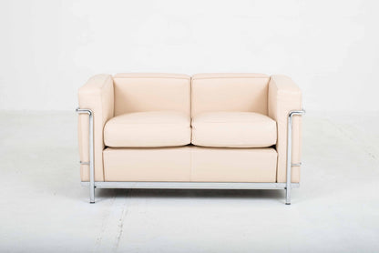 Canapé 2 places Cassina LC2 de Le Corbusier en cuir crème vintage