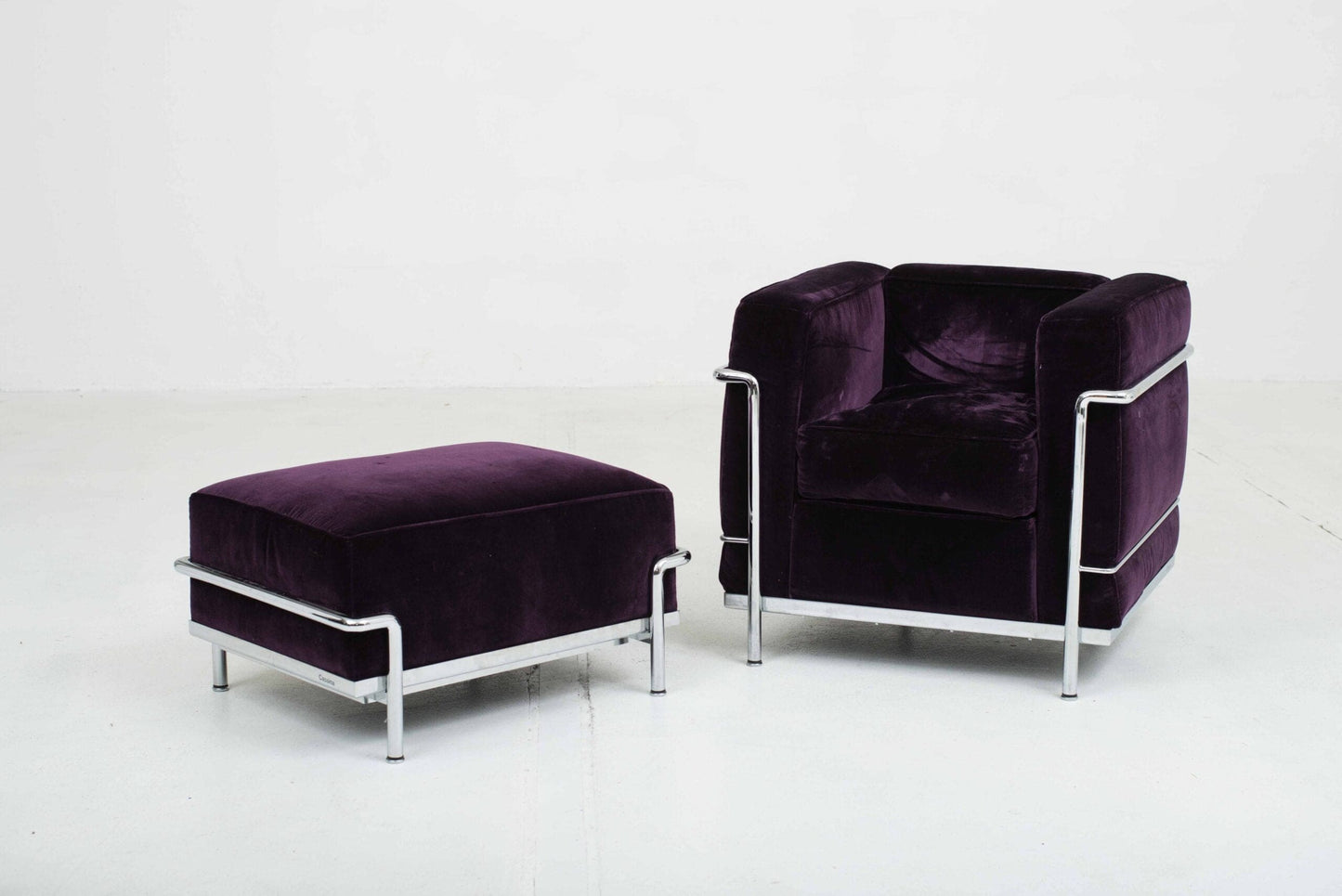 Cassina LC2 Ottoman by Le Corbusier in Velvet Vintage