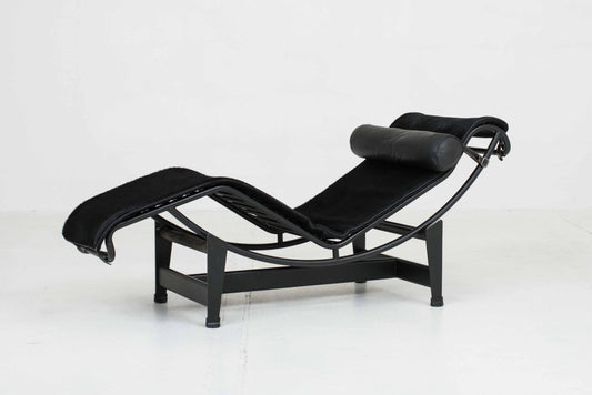 Cassina LC4 Chaise Longue by Le Corbusier, Black Fur