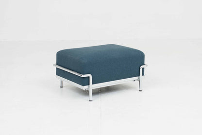 Cassina LC2 Ottoman von Le Corbusier in Blau - 2nd home