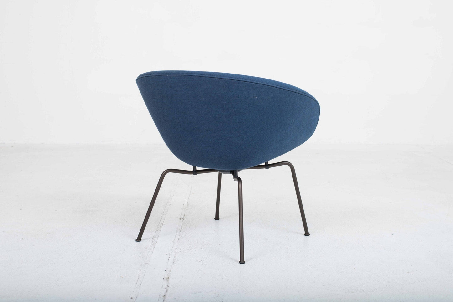 Fauteuil Pot Fritz Hansen par Arne Jacobsen Vintage