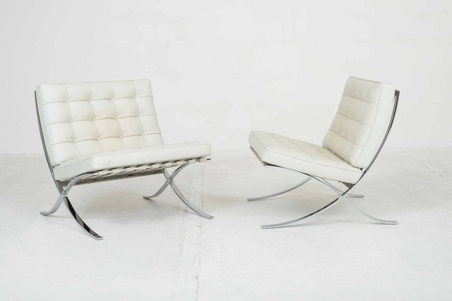 Knoll Barcelona Relax Sessel von Ludwig Mies van der Rohe in Naturleder Vintage