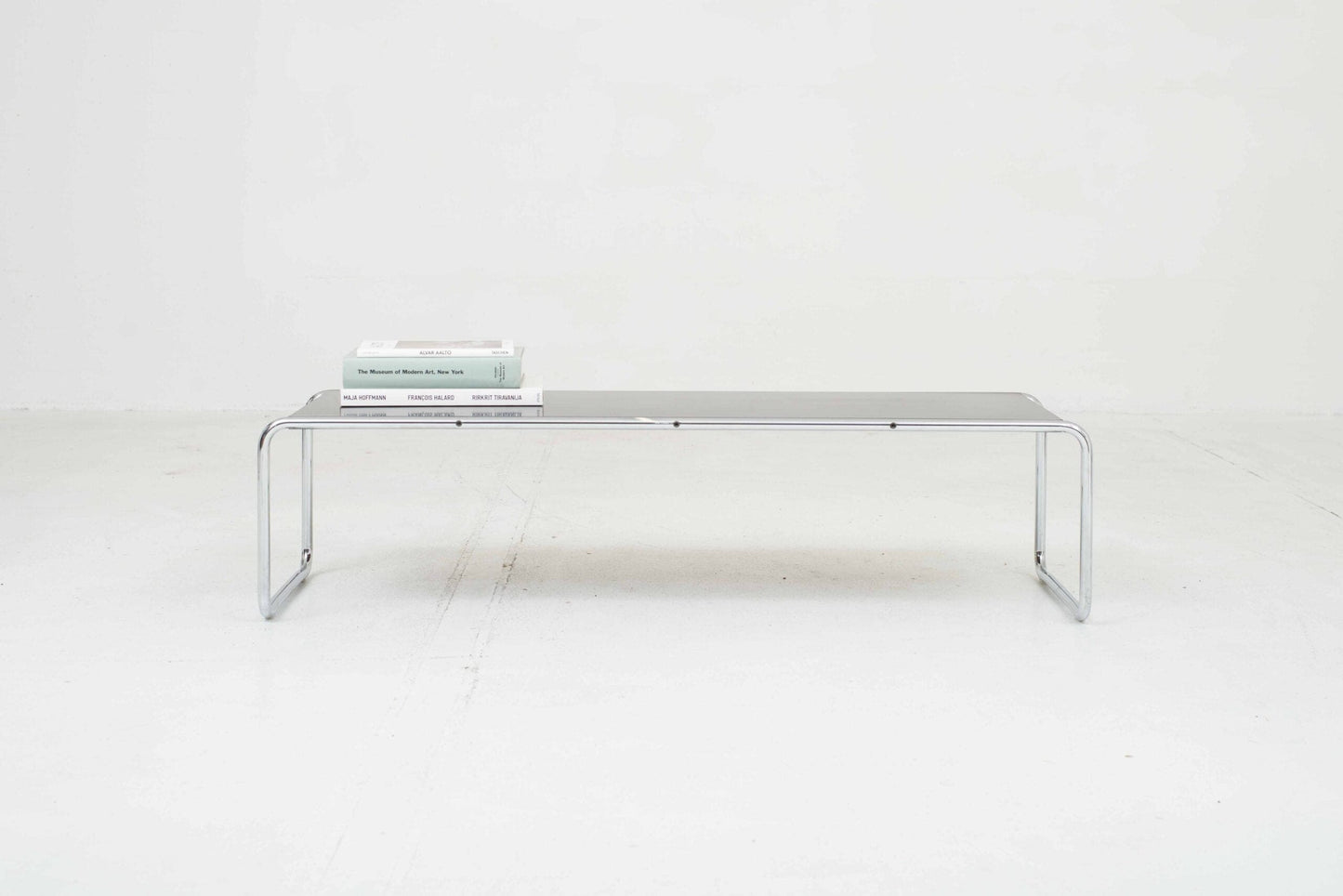 Knoll Laccio 2 coffee table by Marcel Breuer in black