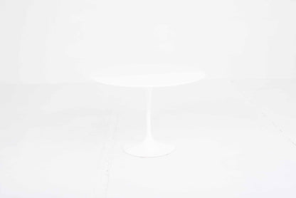 Knoll International Tulip Table 107cm by Eero Saarinen Vintage