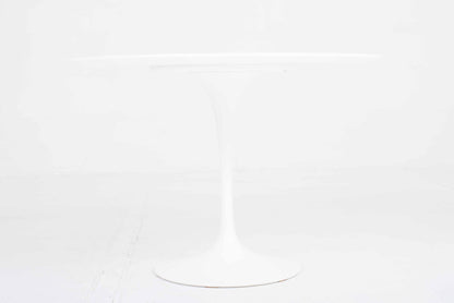 Knoll International Tulip Table 107cm by Eero Saarinen Vintage