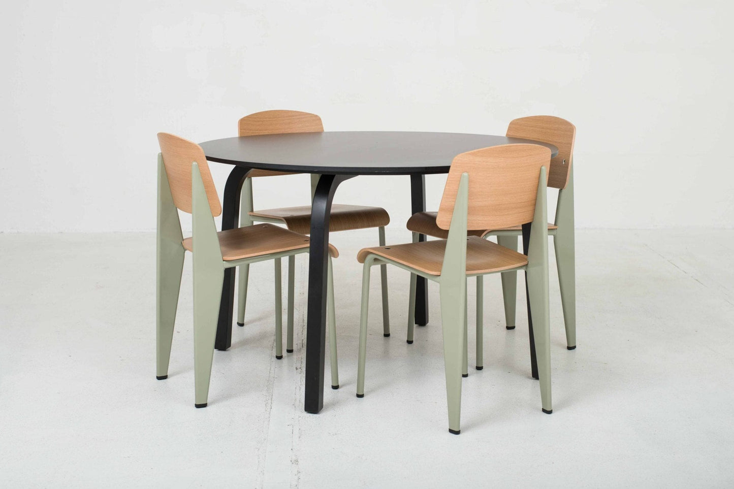 Thonet 1404 table by Stefan Diez Vintage