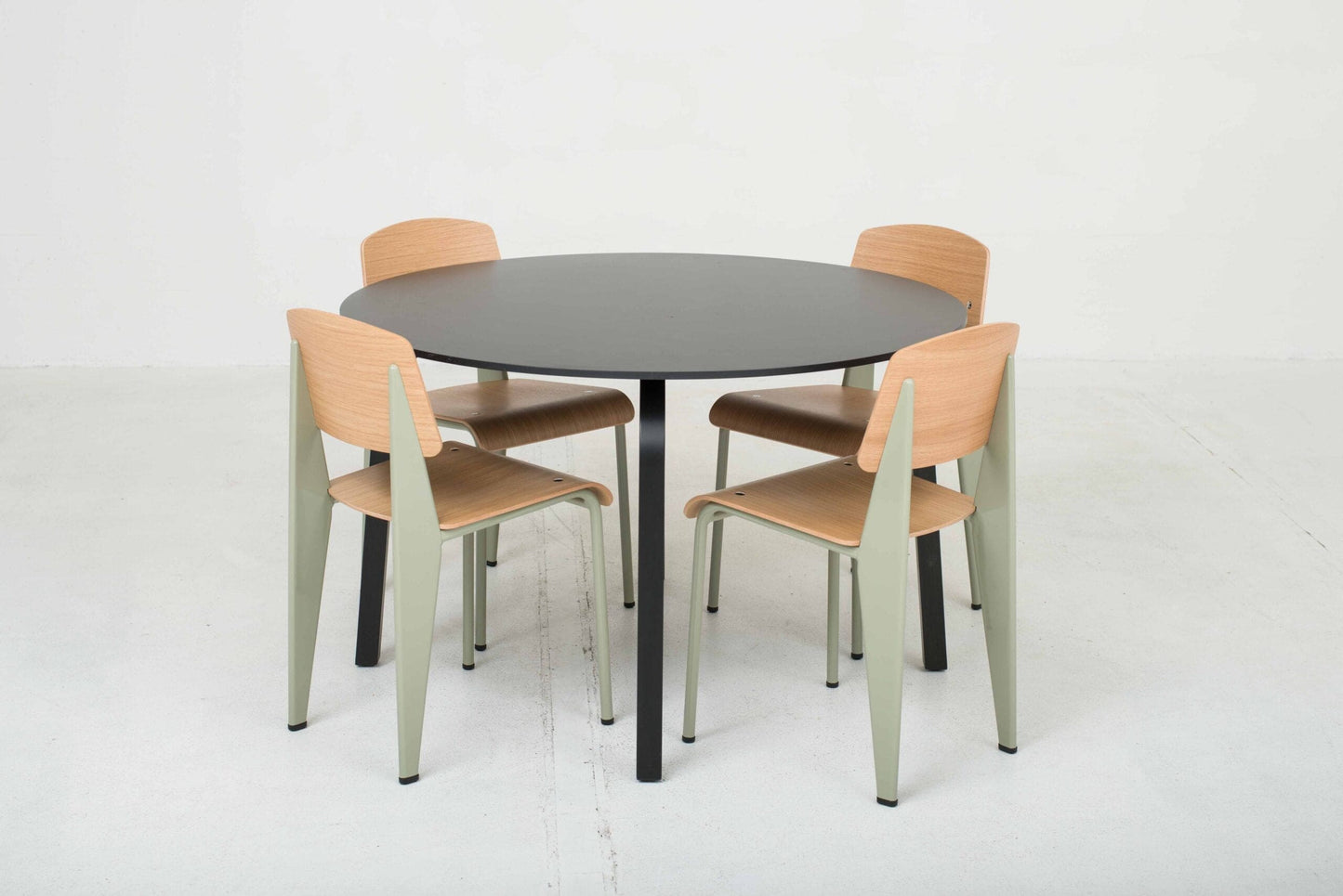 Table Thonet 1404 par Stefan Diez Vintage