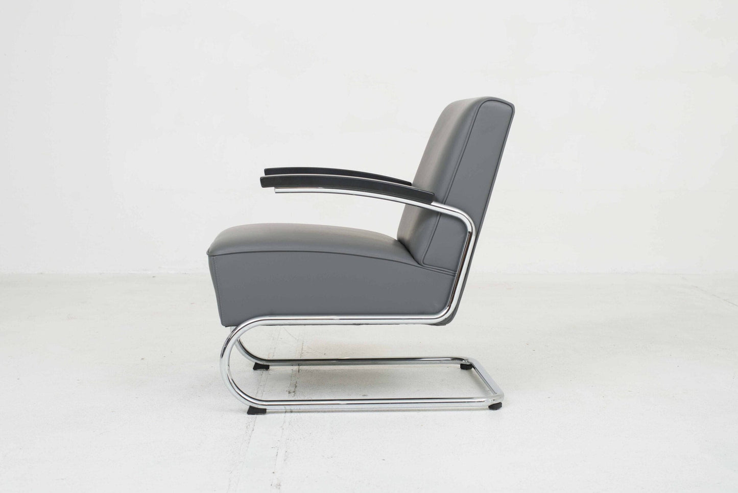 Thonet S 411 armchair in grey leather vintage