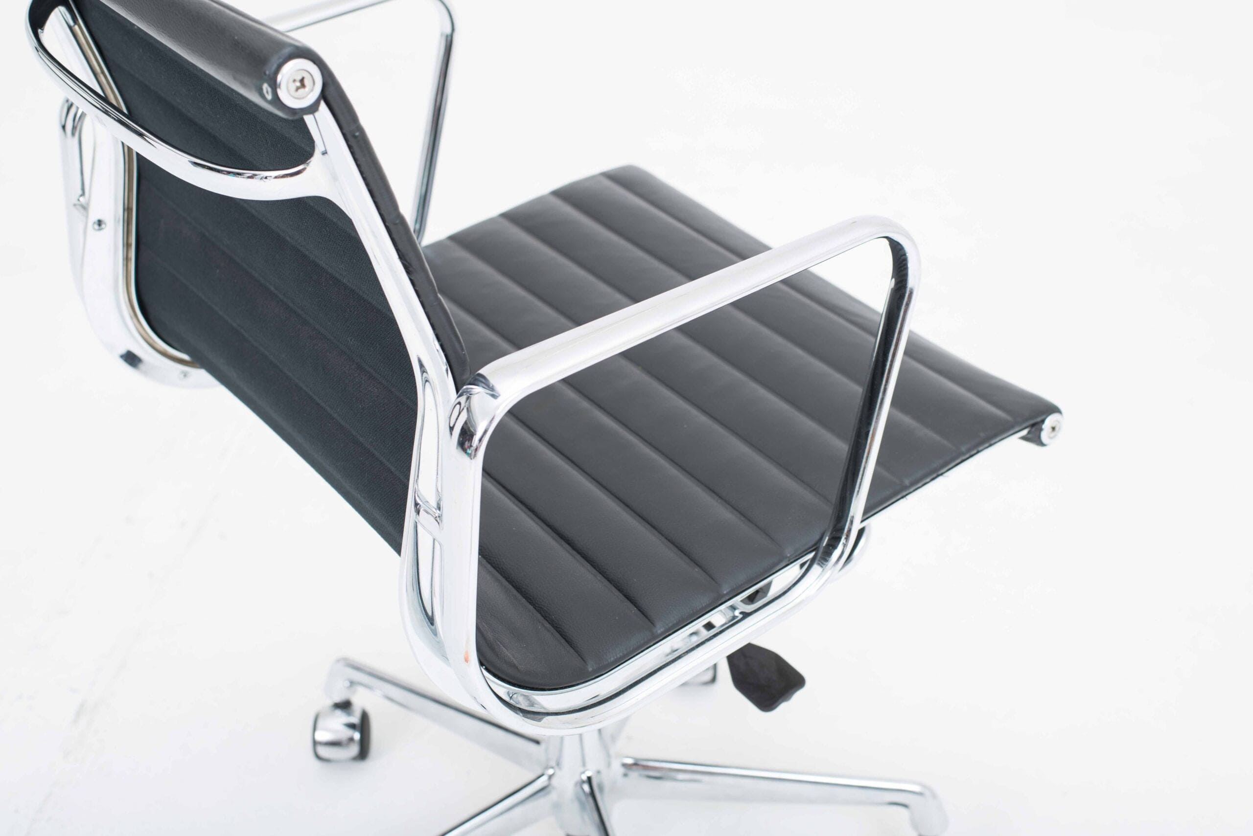 Vitra EA 117 office chair Eames leather vintage 2nd home