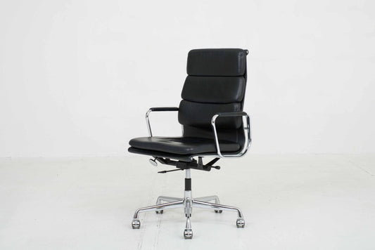 Vitra EA 219 Soft Pad office chair by Eames in black leather