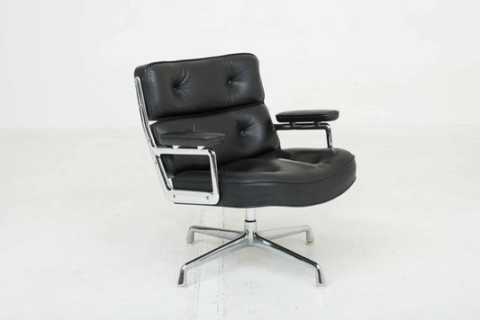 Vitra ES 105 Lobby Chair by Charles and Ray Eames